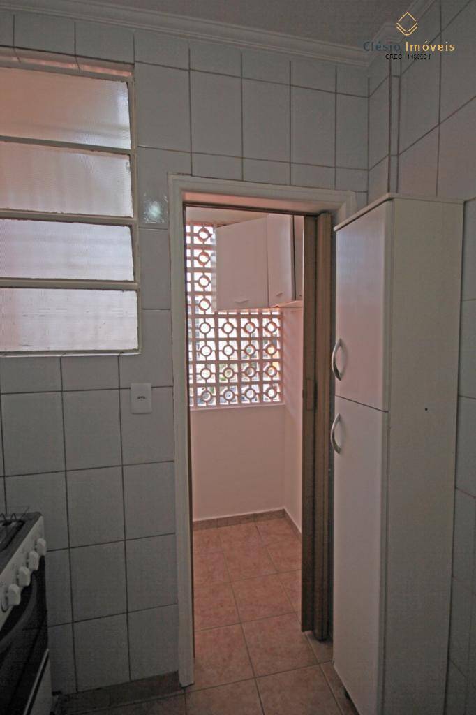 Apartamento à venda com 1 quarto, 50m² - Foto 15