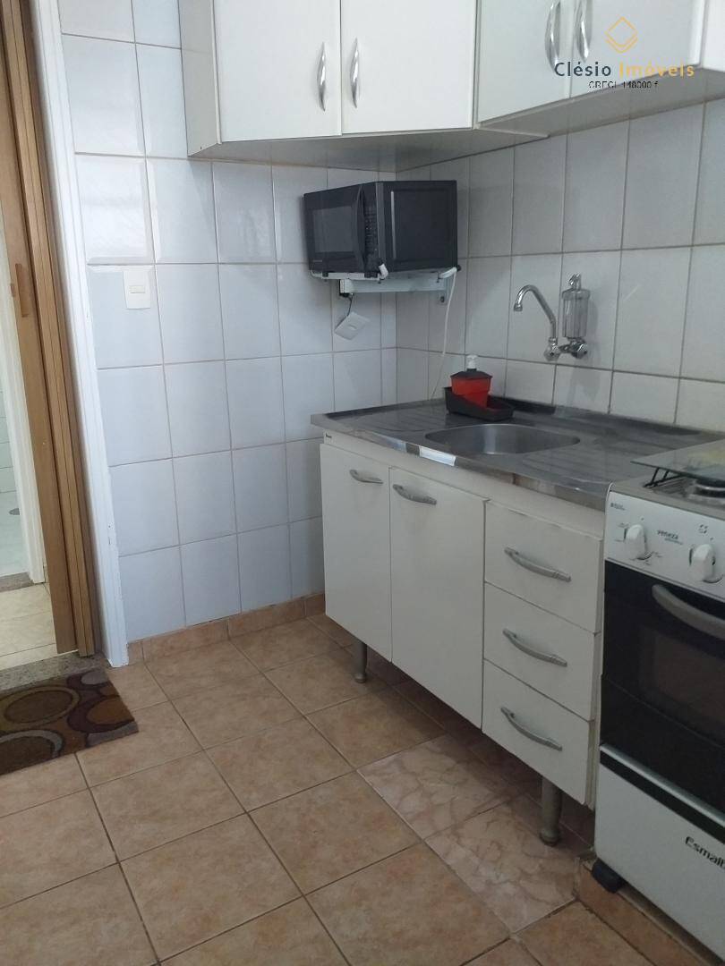 Apartamento à venda com 1 quarto, 50m² - Foto 13