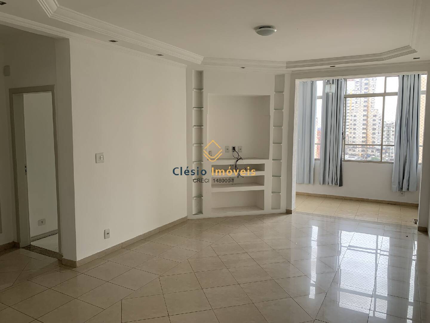 Apartamento à venda e aluguel com 2 quartos, 100m² - Foto 3