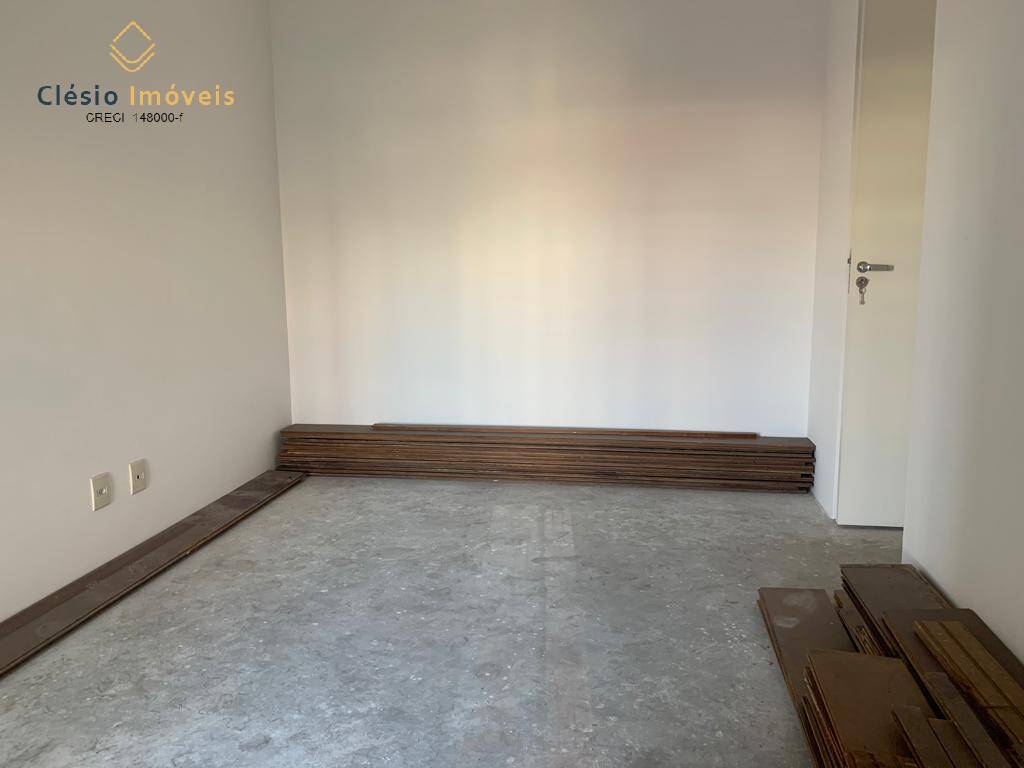 Apartamento à venda com 2 quartos, 67m² - Foto 32