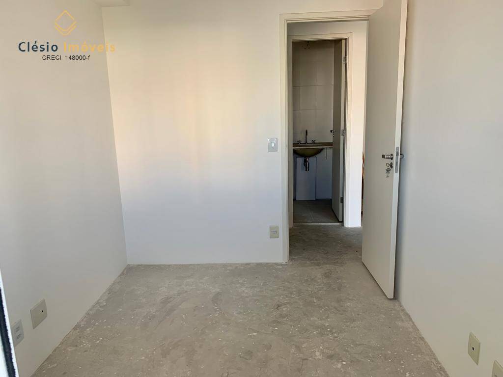 Apartamento à venda com 2 quartos, 67m² - Foto 45