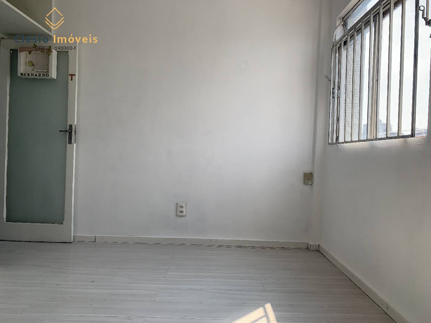 Apartamento à venda com 1 quarto, 45m² - Foto 1