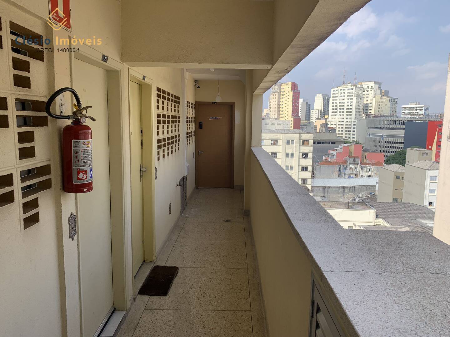 Apartamento à venda com 1 quarto, 45m² - Foto 18