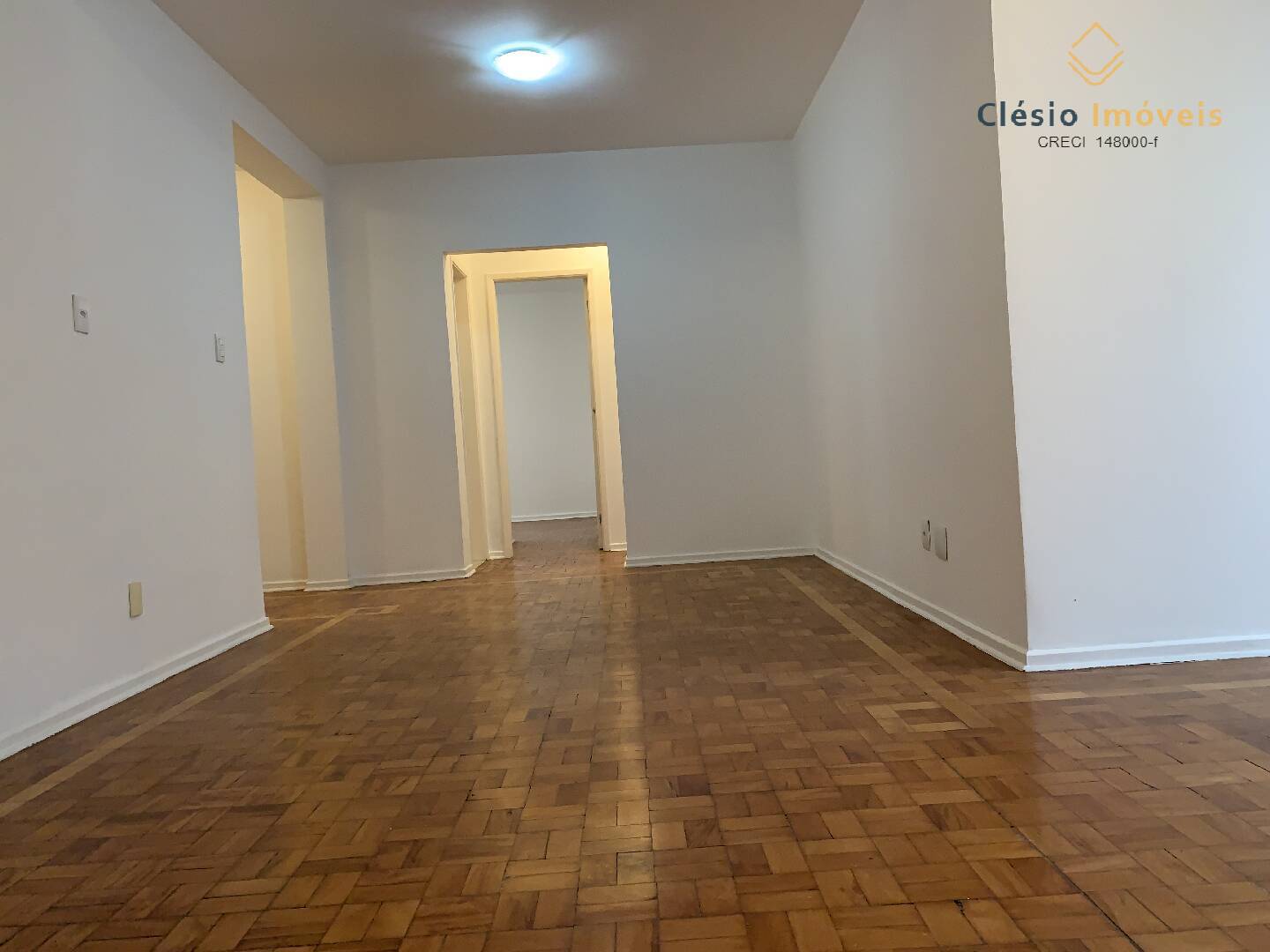 Apartamento para alugar com 3 quartos, 110m² - Foto 3