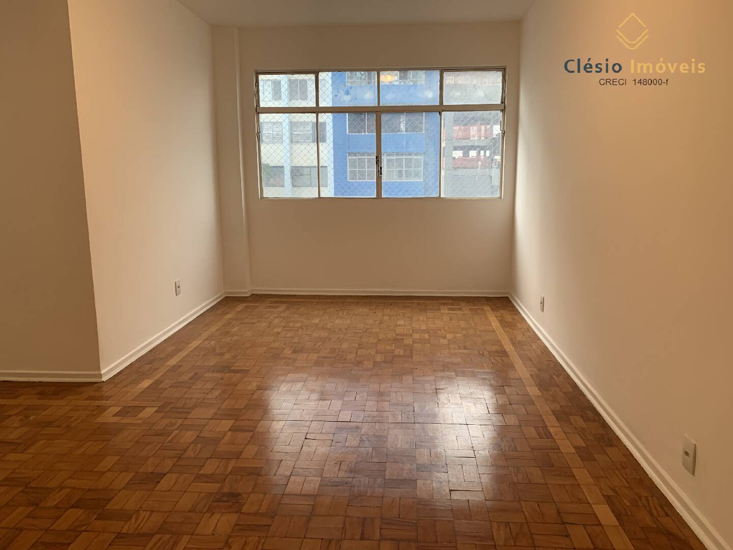 Apartamento para alugar com 3 quartos, 110m² - Foto 2