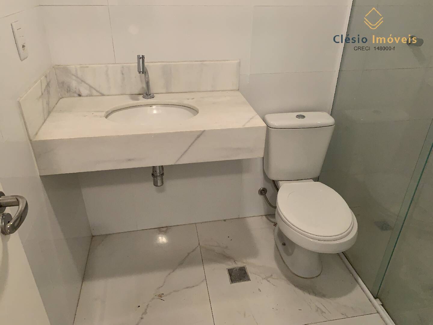 Apartamento para alugar com 3 quartos, 110m² - Foto 19