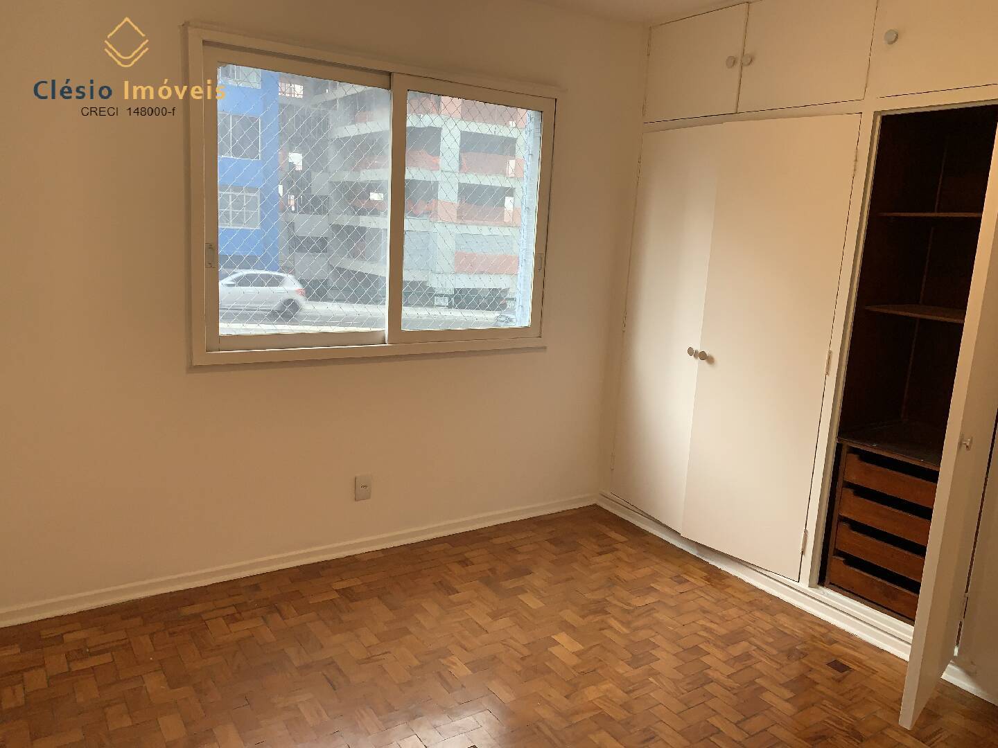 Apartamento à venda com 3 quartos, 110m² - Foto 19