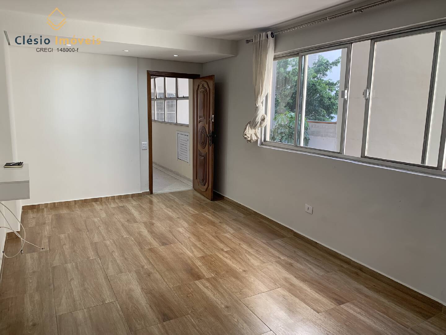 Apartamento à venda com 3 quartos, 98m² - Foto 1