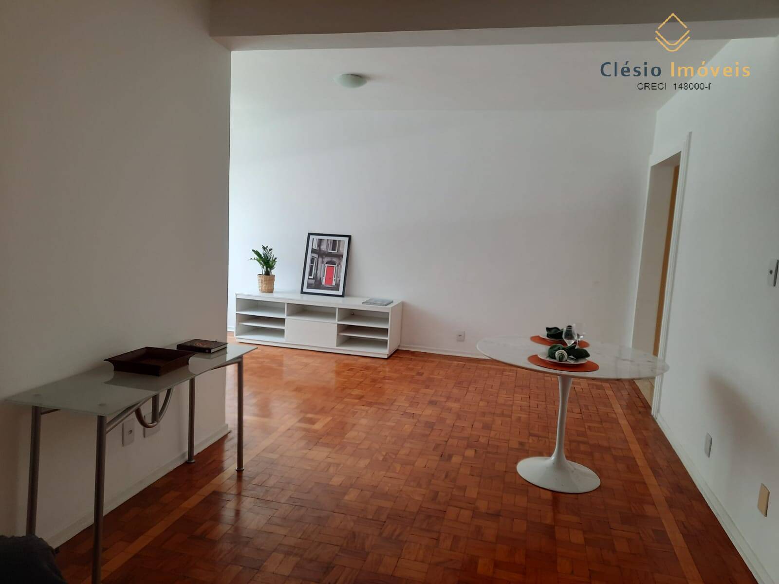 Apartamento à venda com 3 quartos, 110m² - Foto 8