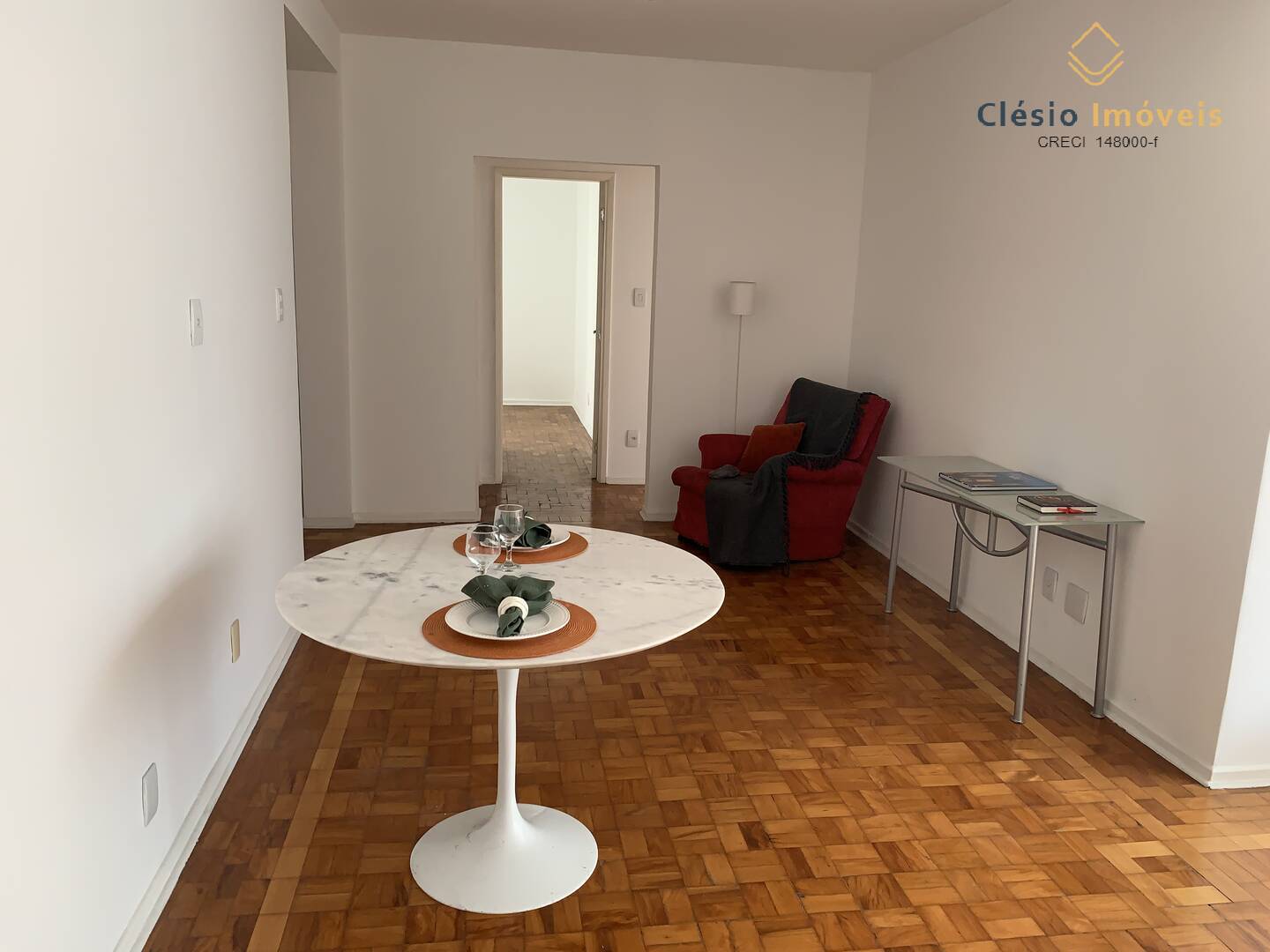 Apartamento à venda com 3 quartos, 110m² - Foto 4