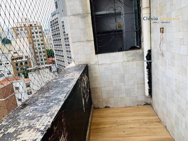 Apartamento à venda com 3 quartos, 117m² - Foto 10