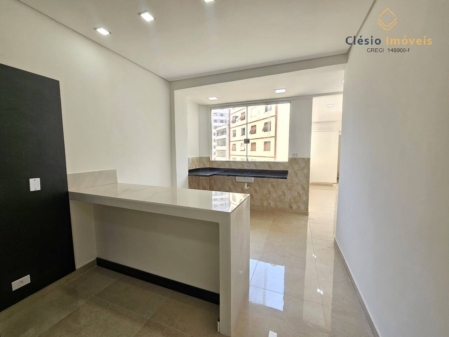 Apartamento à venda com 3 quartos, 240m² - Foto 41