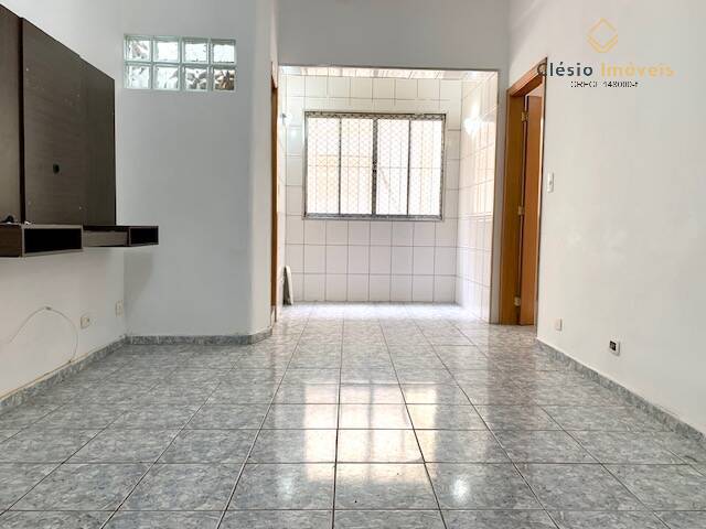 Apartamento à venda com 3 quartos, 65m² - Foto 1