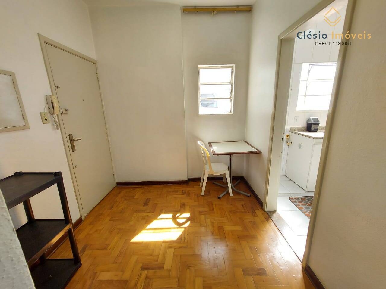 Apartamento para alugar com 1 quarto, 47m² - Foto 11