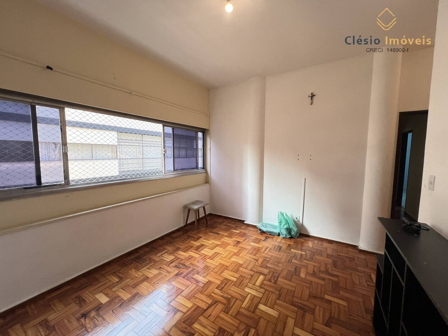 Apartamento à venda com 2 quartos, 92m² - Foto 4