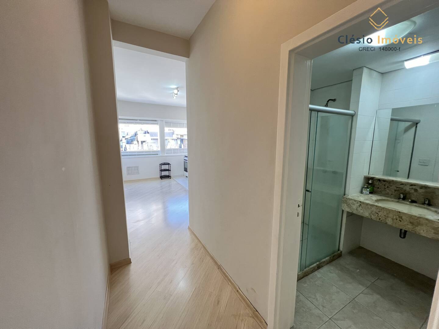 Apartamento à venda com 1 quarto, 35m² - Foto 9