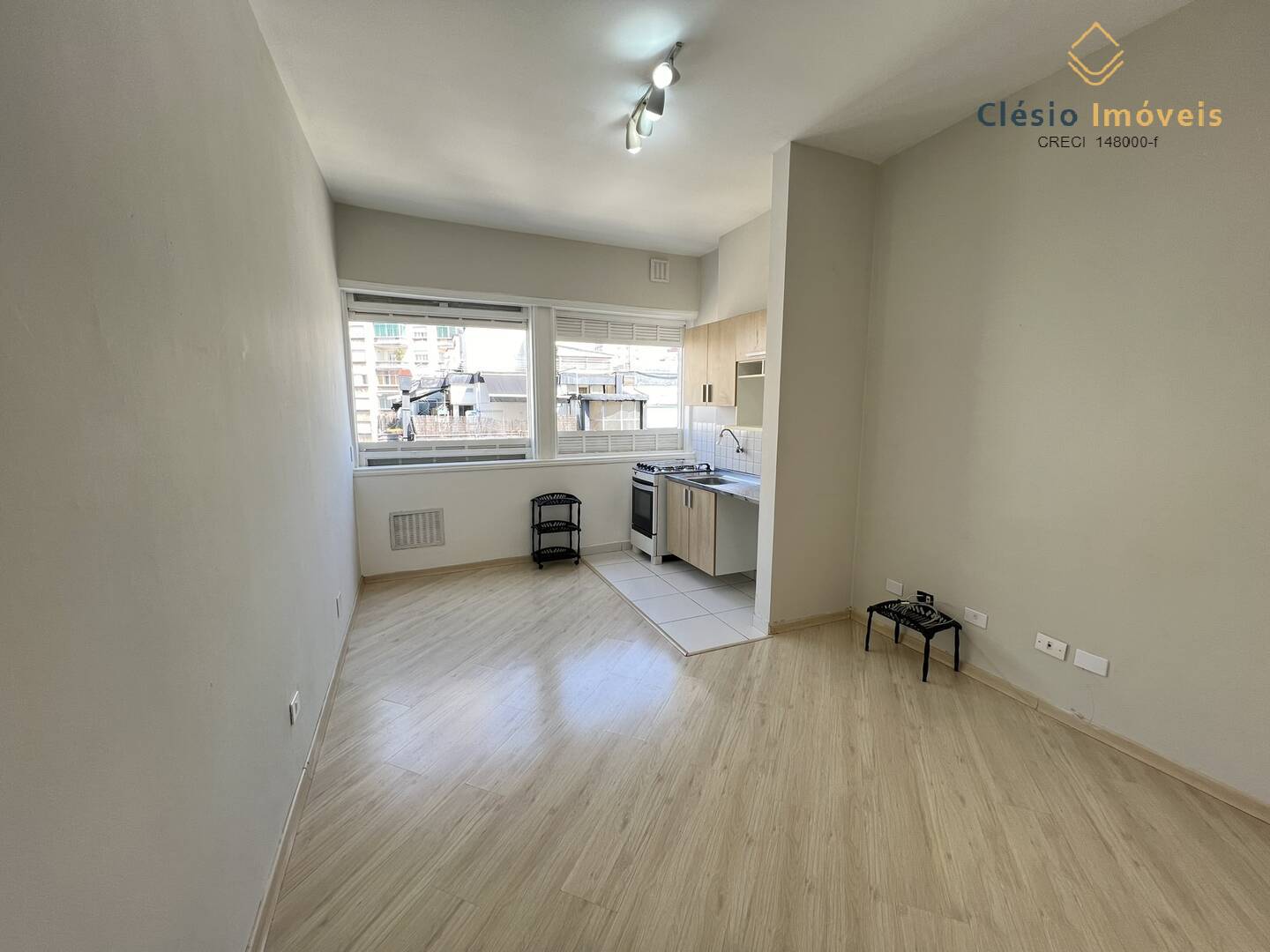 Apartamento à venda com 1 quarto, 35m² - Foto 4