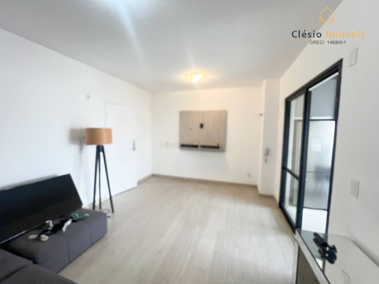 Apartamento para alugar com 2 quartos, 59m² - Foto 6