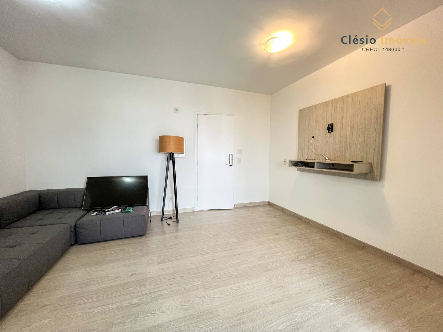 Apartamento para alugar com 2 quartos, 59m² - Foto 8