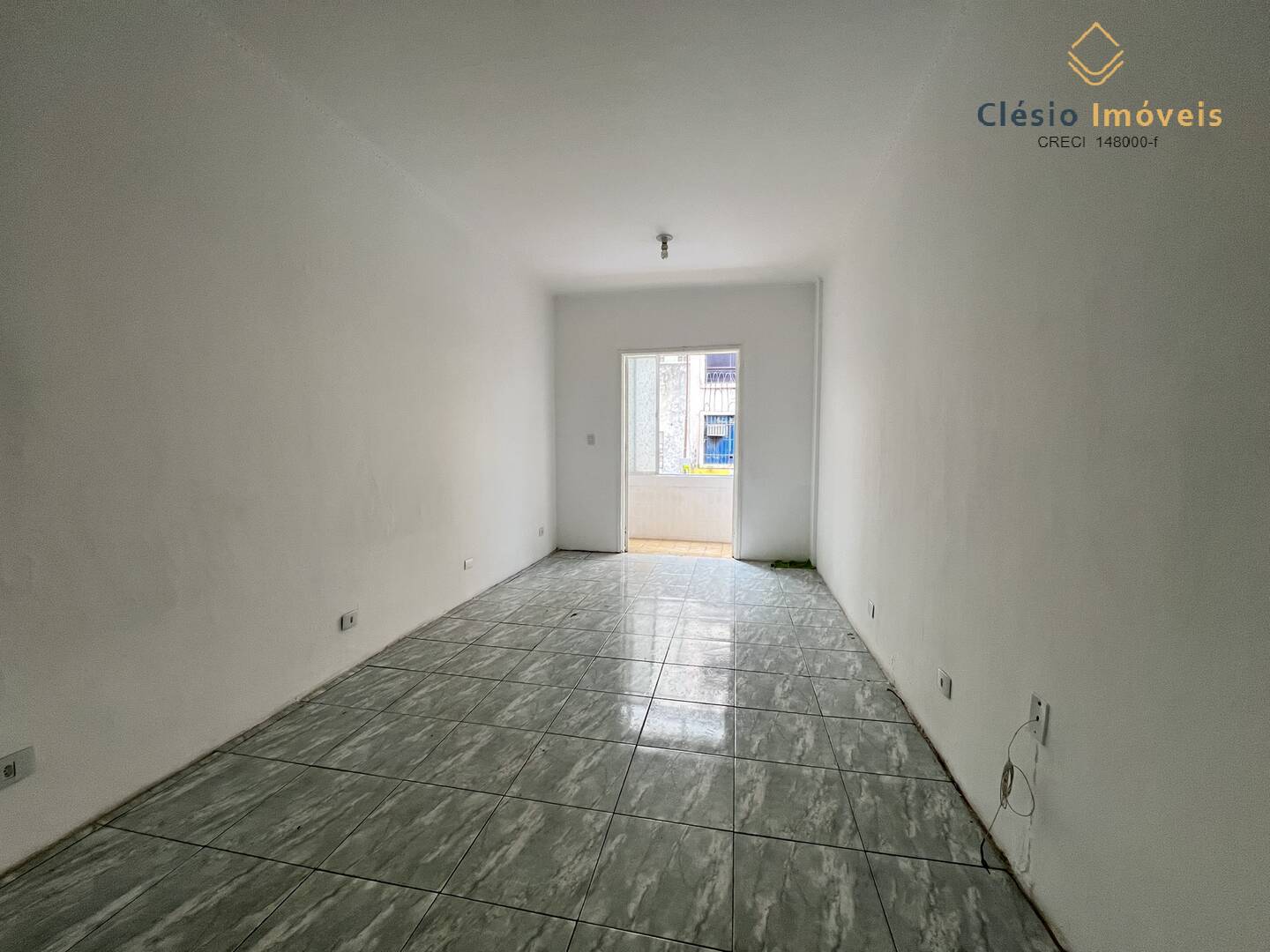 Apartamento à venda com 1 quarto, 30m² - Foto 3