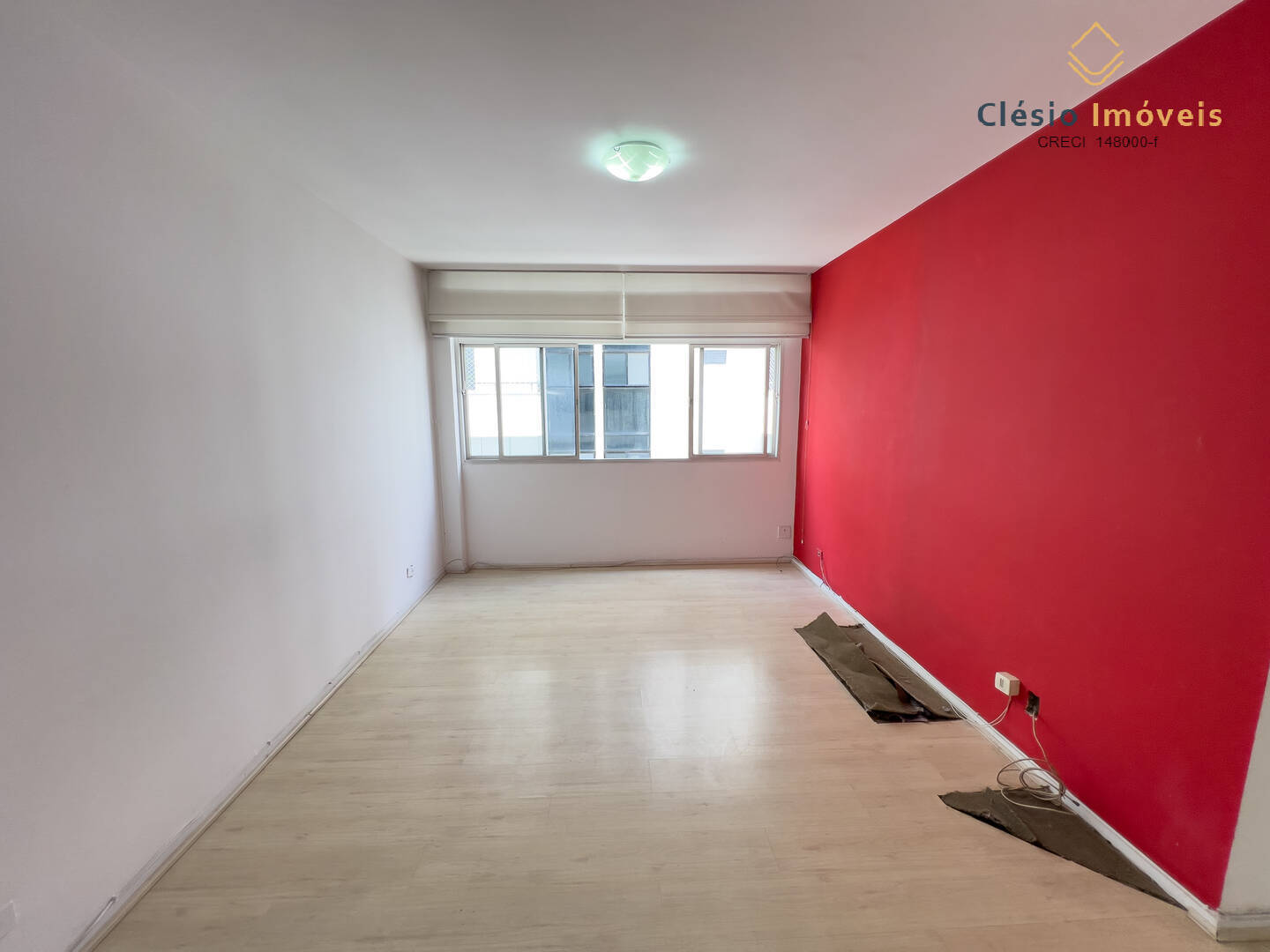 Apartamento à venda com 2 quartos, 100m² - Foto 2