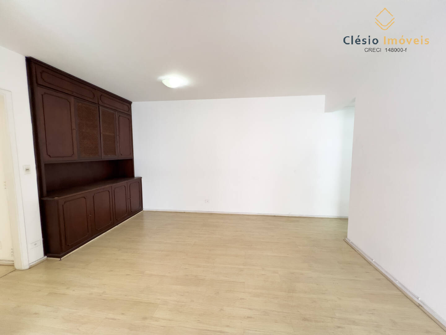 Apartamento à venda com 2 quartos, 100m² - Foto 3