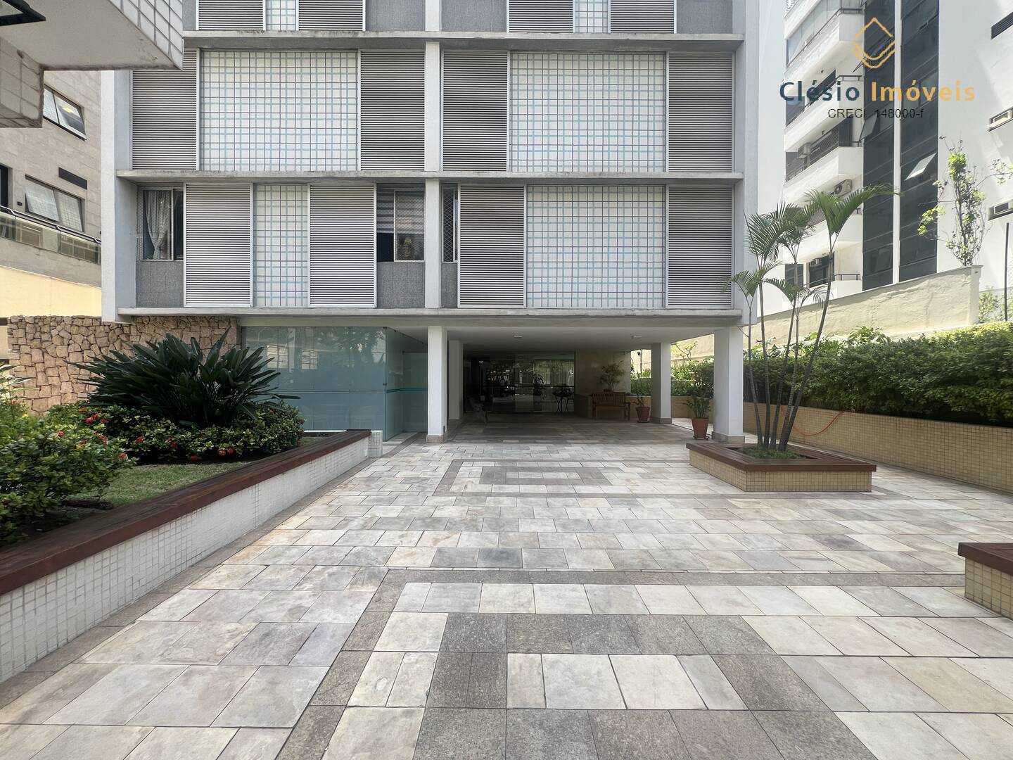 Apartamento à venda com 2 quartos, 100m² - Foto 58