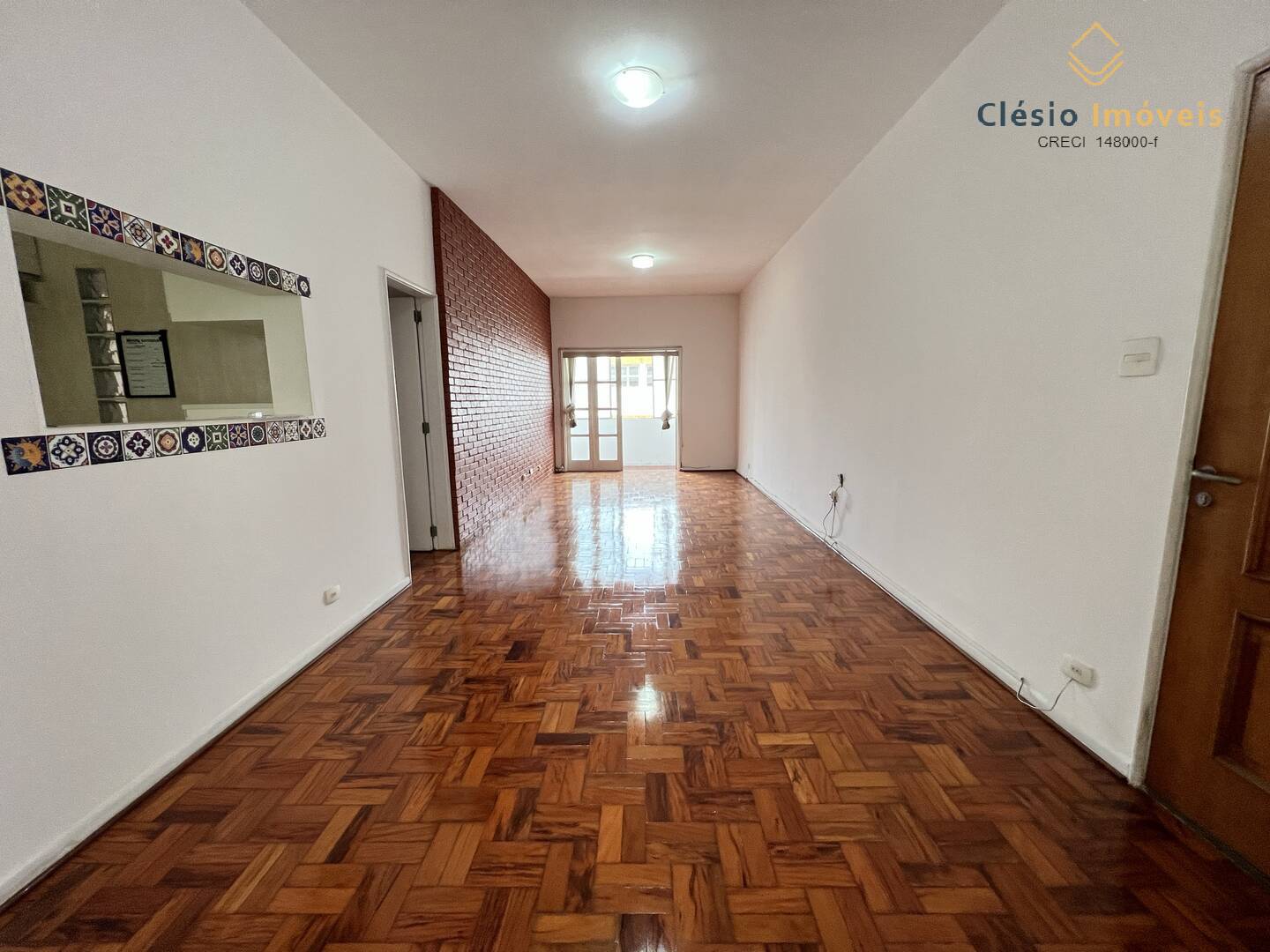 Apartamento para alugar com 3 quartos, 90m² - Foto 2