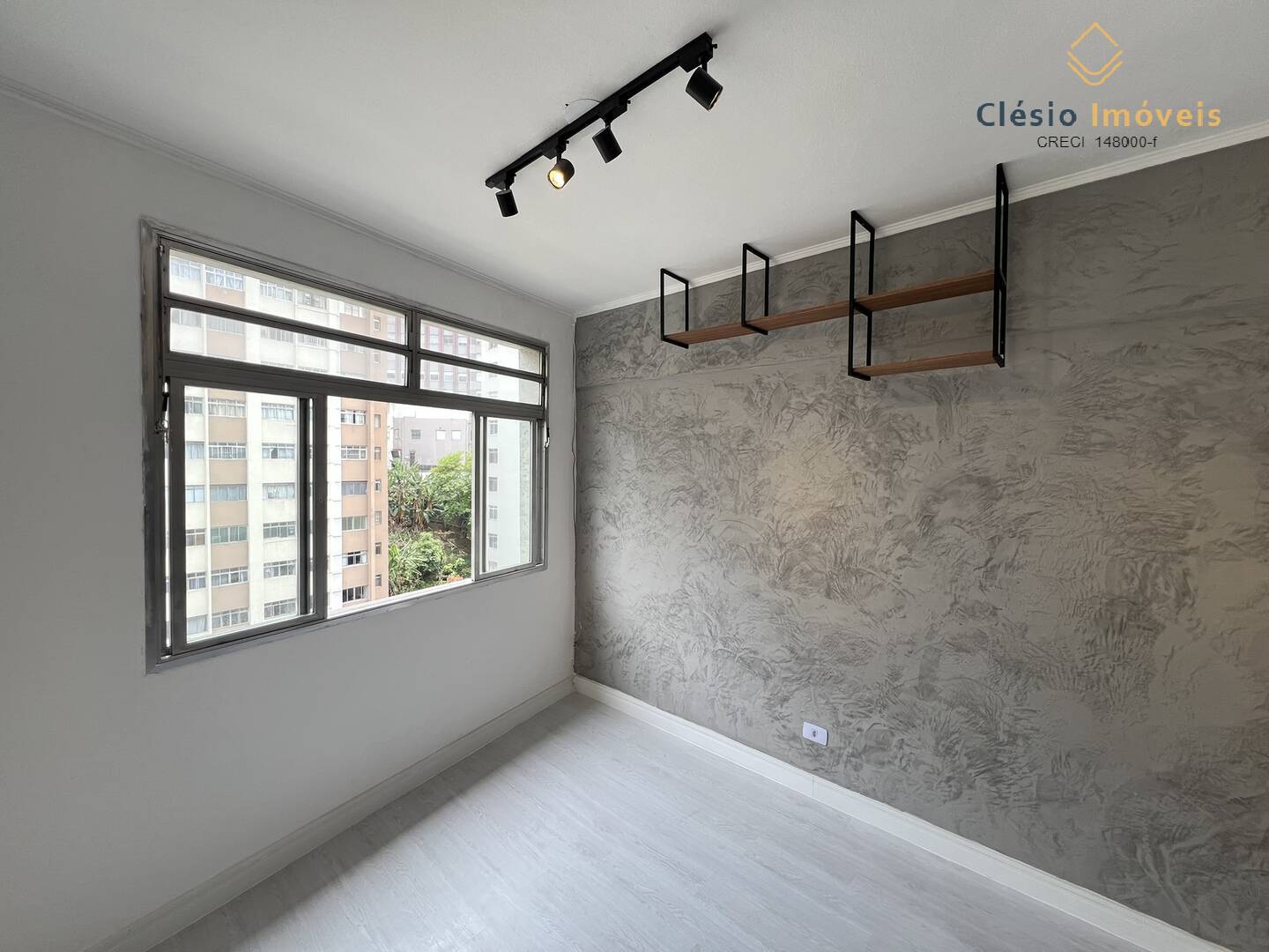 Apartamento à venda com 1 quarto, 35m² - Foto 9