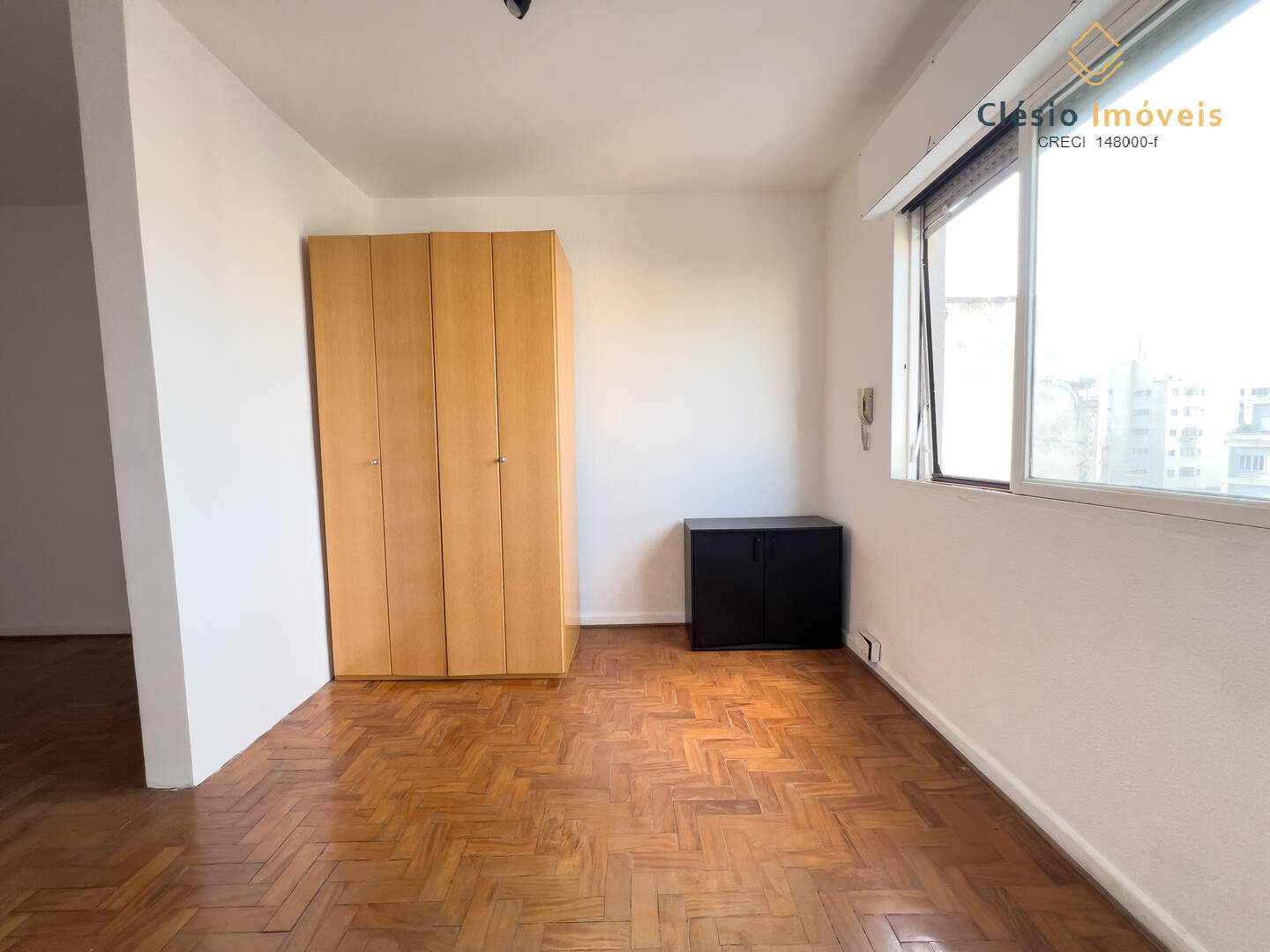 Apartamento à venda com 1 quarto, 32m² - Foto 3