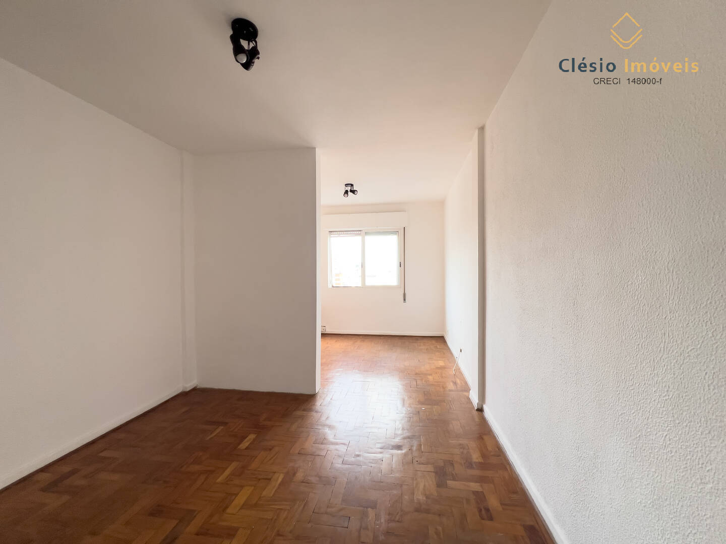 Apartamento à venda com 1 quarto, 32m² - Foto 6