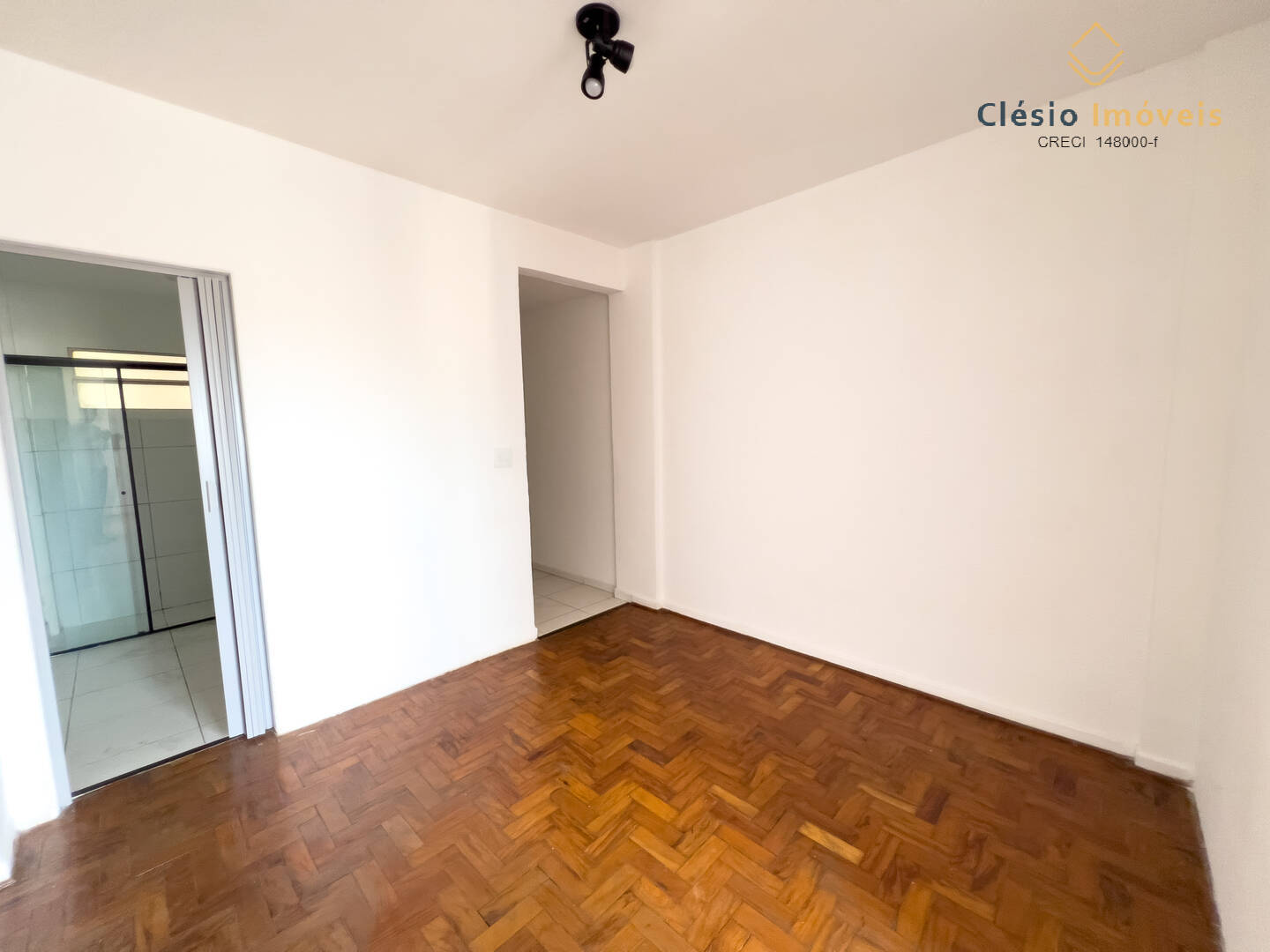 Apartamento à venda com 1 quarto, 32m² - Foto 16